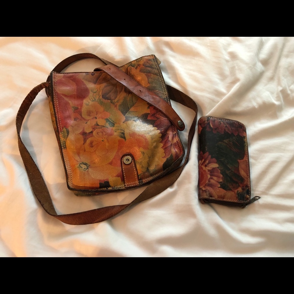 Patricia Nash purse and wallet